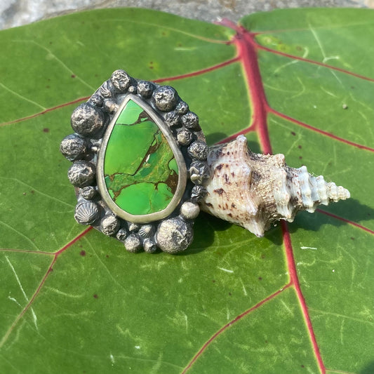 Mermaid Treasure Green Spiny Oyster Turquoise Ring